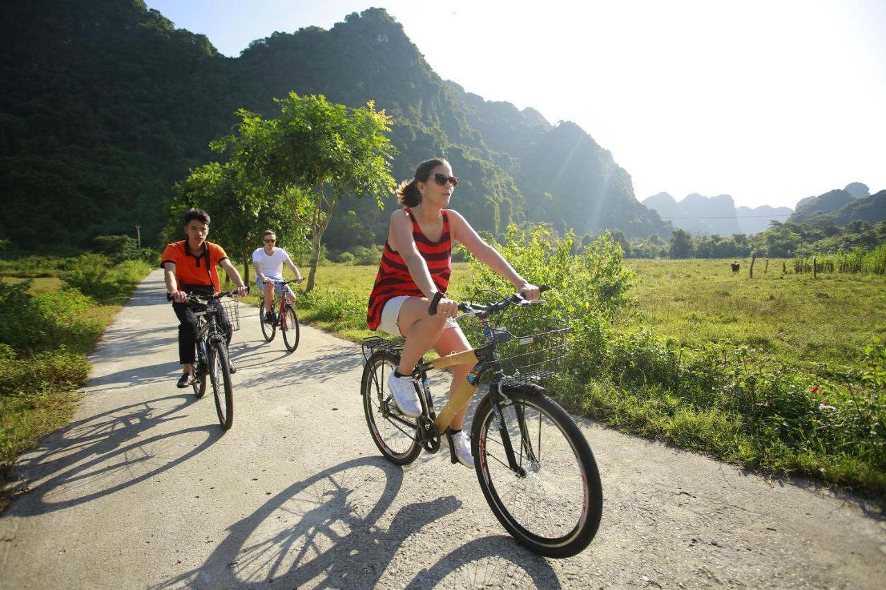 Sunlight Boutique Cruise - Cat Ba Island Hotell Ha Long Exteriör bild